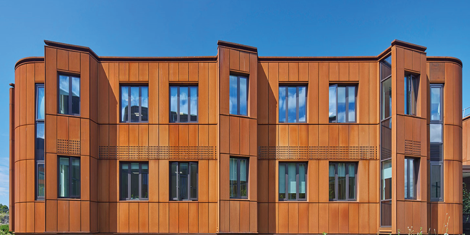 Catkin Centre and Sunflower House at Alder Hey Children's Hospital